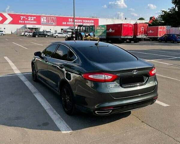 Серый Форд Фьюжн, объемом двигателя 2 л и пробегом 190 тыс. км за 10000 $, фото 1 на Automoto.ua