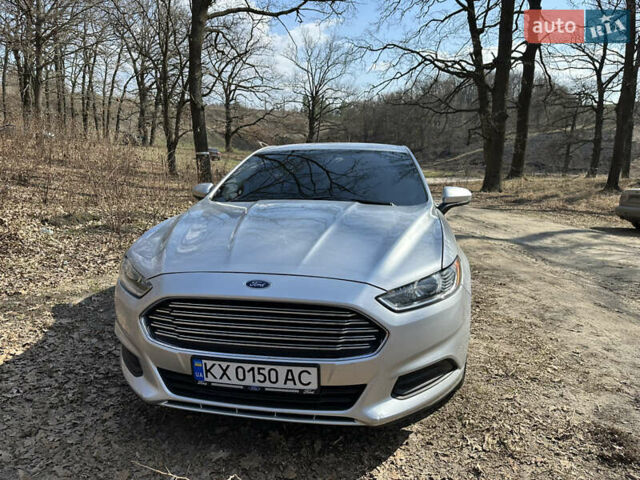 Серый Форд Фьюжн, объемом двигателя 2.49 л и пробегом 170 тыс. км за 10800 $, фото 1 на Automoto.ua