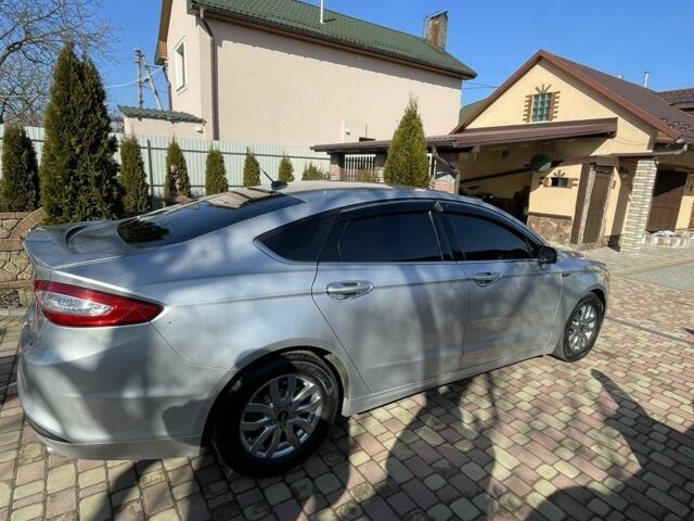 Сірий Форд Фьюжен, об'ємом двигуна 1.5 л та пробігом 260 тис. км за 8200 $, фото 3 на Automoto.ua