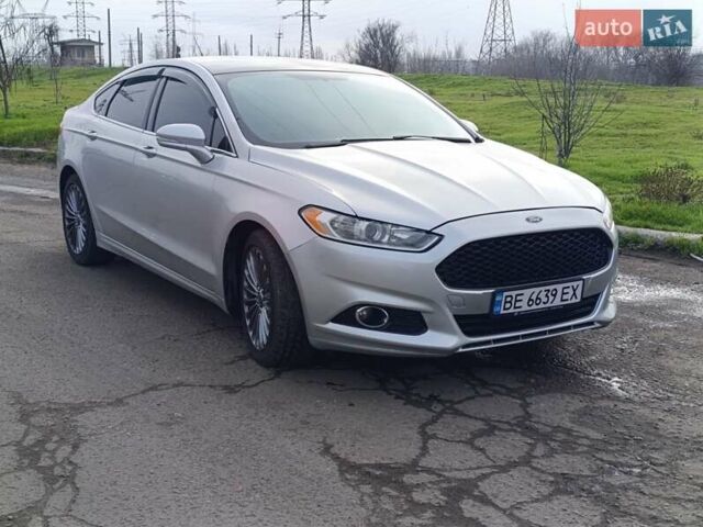 Серый Форд Фьюжн, объемом двигателя 2 л и пробегом 201 тыс. км за 8600 $, фото 2 на Automoto.ua