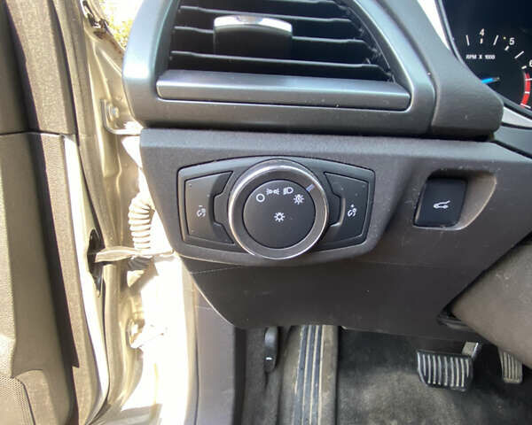 Сірий Форд Фьюжен, об'ємом двигуна 2.5 л та пробігом 180 тис. км за 8999 $, фото 8 на Automoto.ua