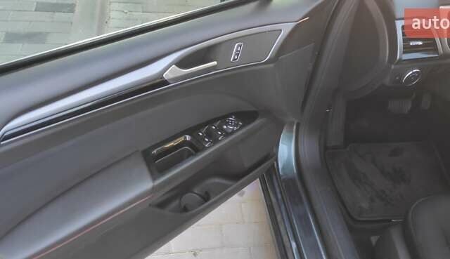 Сірий Форд Фьюжен, об'ємом двигуна 2.49 л та пробігом 152 тис. км за 9700 $, фото 16 на Automoto.ua