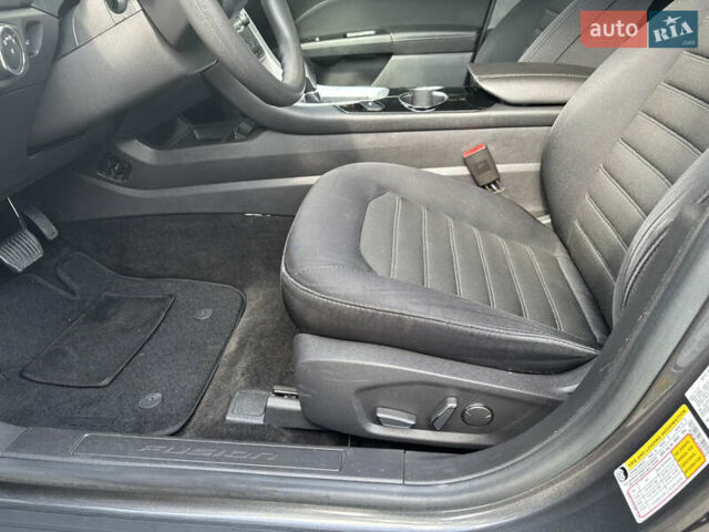 Сірий Форд Фьюжен, об'ємом двигуна 2.5 л та пробігом 130 тис. км за 11600 $, фото 19 на Automoto.ua