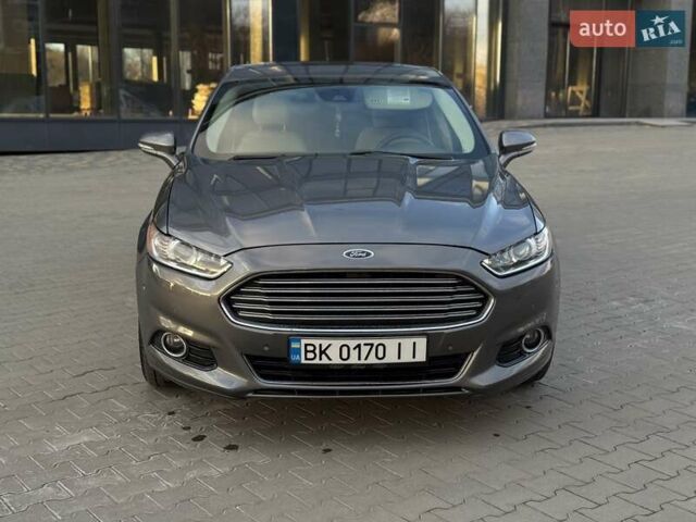 Сірий Форд Фьюжен, об'ємом двигуна 1.5 л та пробігом 170 тис. км за 9100 $, фото 8 на Automoto.ua