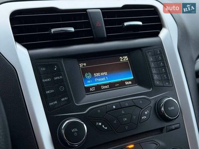 Серый Форд Фьюжн, объемом двигателя 2.5 л и пробегом 224 тыс. км за 9800 $, фото 53 на Automoto.ua