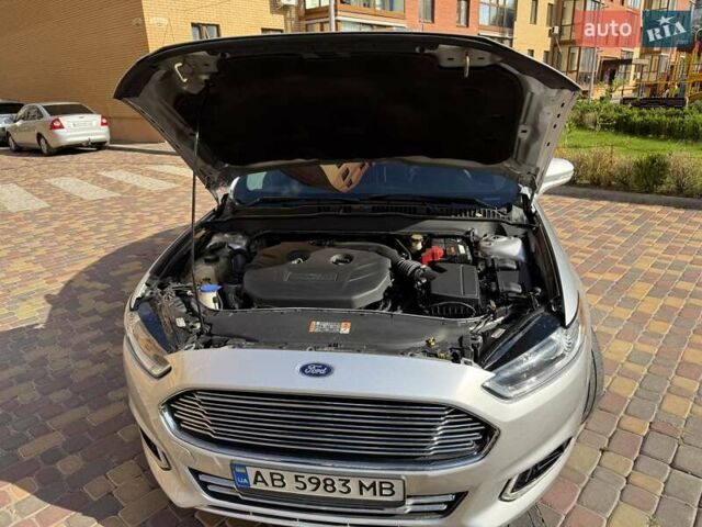 Сірий Форд Фьюжен, об'ємом двигуна 2 л та пробігом 152 тис. км за 11499 $, фото 52 на Automoto.ua