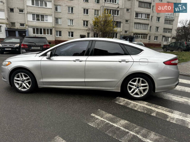 Серый Форд Фьюжн, объемом двигателя 2.49 л и пробегом 221 тыс. км за 8900 $, фото 5 на Automoto.ua