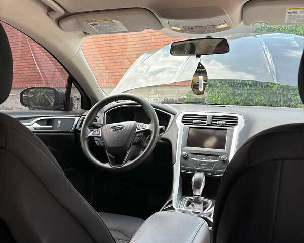 Сірий Форд Фьюжен, об'ємом двигуна 2.5 л та пробігом 130 тис. км за 11600 $, фото 3 на Automoto.ua