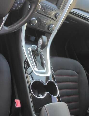 Сірий Форд Фьюжен, об'ємом двигуна 2.49 л та пробігом 152 тис. км за 9700 $, фото 20 на Automoto.ua