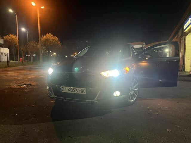 Сірий Форд Фьюжен, об'ємом двигуна 2 л та пробігом 145 тис. км за 10200 $, фото 4 на Automoto.ua