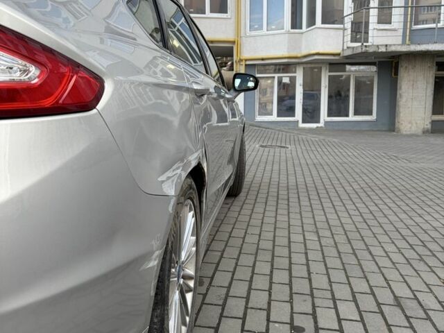 Серый Форд Фьюжн, объемом двигателя 2 л и пробегом 232 тыс. км за 7000 $, фото 7 на Automoto.ua