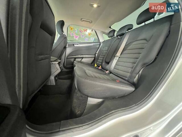 Форд Фьюжн 2014 в Одессе на Automoto.ua Серый Форд Фьюжн, объемом двигателя 1.5 л и пробегом 216 тыс. км за 9299 $, фото 24 на Automoto.ua
