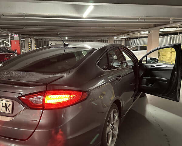 Серый Форд Фьюжн, объемом двигателя 2.5 л и пробегом 238 тыс. км за 9300 $, фото 11 на Automoto.ua