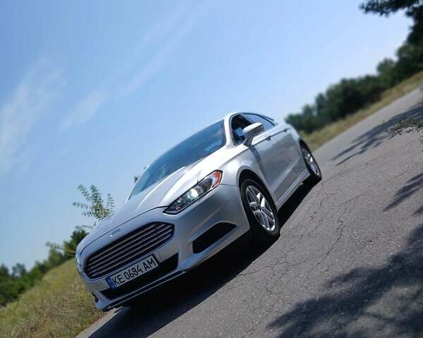 Форд Фьюжен 2014 у Дніпро (Дніпропетровську) на Automoto.ua Сірий Форд Фьюжен, об'ємом двигуна 2.5 л та пробігом 360 тис. км за 8200 $, фото 2 на Automoto.ua