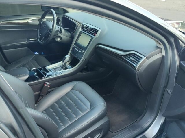 Сірий Форд Фьюжен, об'ємом двигуна 2 л та пробігом 197 тис. км за 12500 $, фото 7 на Automoto.ua