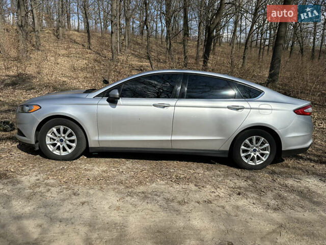 Серый Форд Фьюжн, объемом двигателя 2.49 л и пробегом 170 тыс. км за 10800 $, фото 3 на Automoto.ua