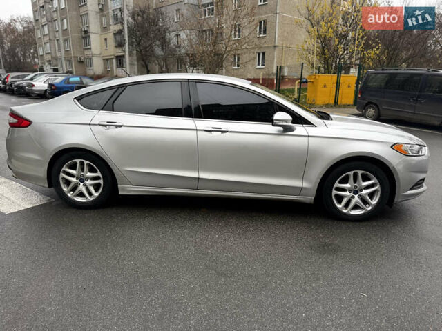 Серый Форд Фьюжн, объемом двигателя 2.49 л и пробегом 221 тыс. км за 8900 $, фото 1 на Automoto.ua