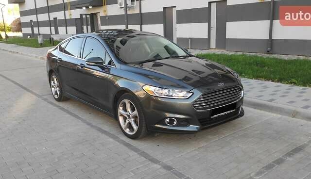 Сірий Форд Фьюжен, об'ємом двигуна 2.49 л та пробігом 152 тис. км за 9700 $, фото 2 на Automoto.ua