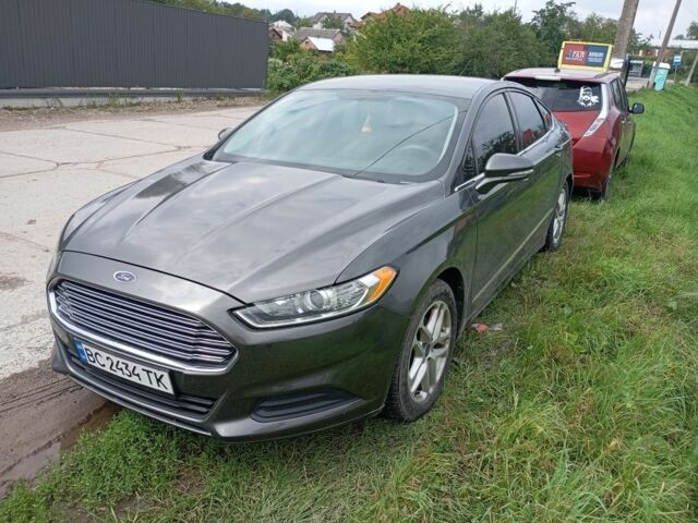 Серый Форд Фьюжн, объемом двигателя 1.5 л и пробегом 178 тыс. км за 8000 $, фото 4 на Automoto.ua