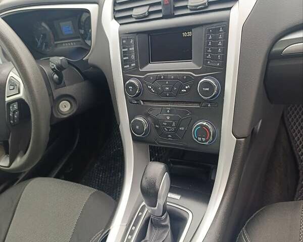 Форд Фьюжн 2014 в Ивано-Франковске на Automoto.ua Серый Форд Фьюжн, объемом двигателя 2.5 л и пробегом 220 тыс. км за 7650 $, фото 14 на Automoto.ua