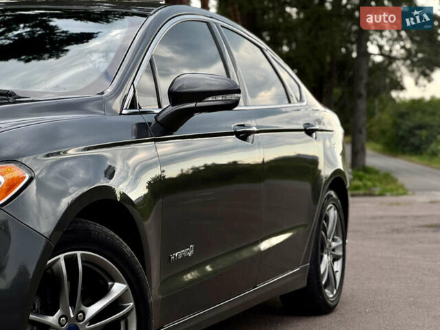 Форд Фьюжн 2014 в Виннице на Automoto.ua Серый Форд Фьюжн, объемом двигателя 2 л и пробегом 228 тыс. км за 12700 $, фото 6 на Automoto.ua