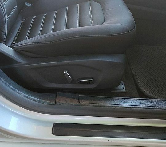 Сірий Форд Фьюжен, об'ємом двигуна 2.5 л та пробігом 380 тис. км за 8200 $, фото 20 на Automoto.ua