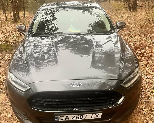 Серый Форд Фьюжн, объемом двигателя 1.5 л и пробегом 256 тыс. км за 8000 $, фото 1 на Automoto.ua