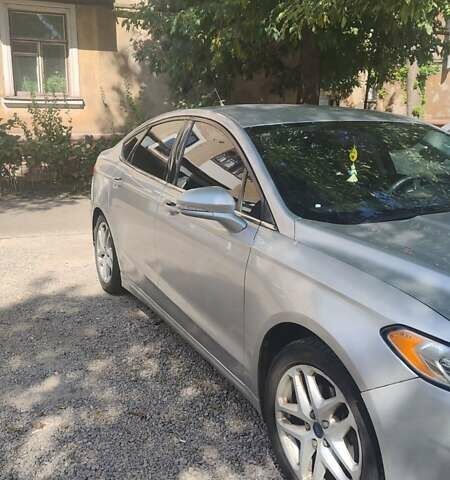 Сірий Форд Фьюжен, об'ємом двигуна 2.5 л та пробігом 380 тис. км за 8900 $, фото 9 на Automoto.ua