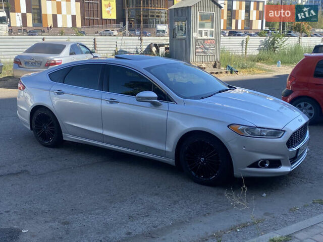 Серый Форд Фьюжн, объемом двигателя 2 л и пробегом 188 тыс. км за 10800 $, фото 2 на Automoto.ua