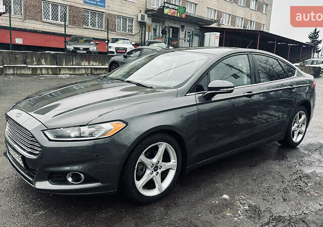 Серый Форд Фьюжн, объемом двигателя 2.49 л и пробегом 203 тыс. км за 8900 $, фото 7 на Automoto.ua