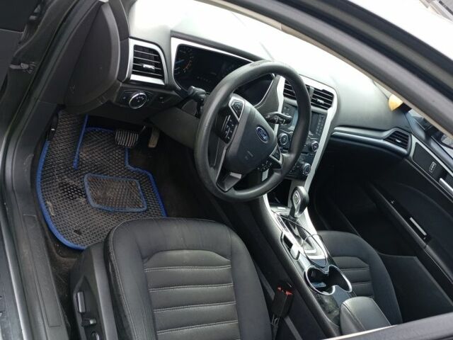 Серый Форд Фьюжн, объемом двигателя 1.5 л и пробегом 178 тыс. км за 8000 $, фото 3 на Automoto.ua