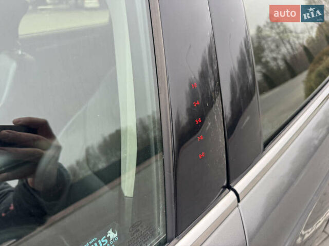 Сірий Форд Фьюжен, об'ємом двигуна 2 л та пробігом 303 тис. км за 9200 $, фото 7 на Automoto.ua