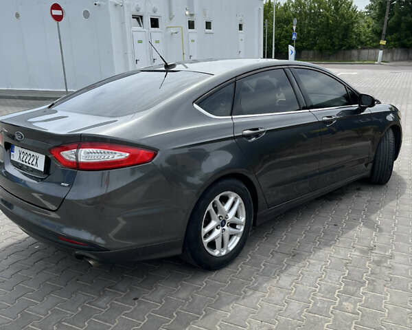 Форд Фьюжн 2014 в Ромнах на Automoto.ua Серый Форд Фьюжн, объемом двигателя 2.5 л и пробегом 257 тыс. км за 9000 $, фото 1 на Automoto.ua