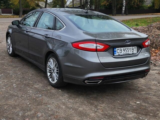 Серый Форд Фьюжн, объемом двигателя 2 л и пробегом 302 тыс. км за 7700 $, фото 3 на Automoto.ua