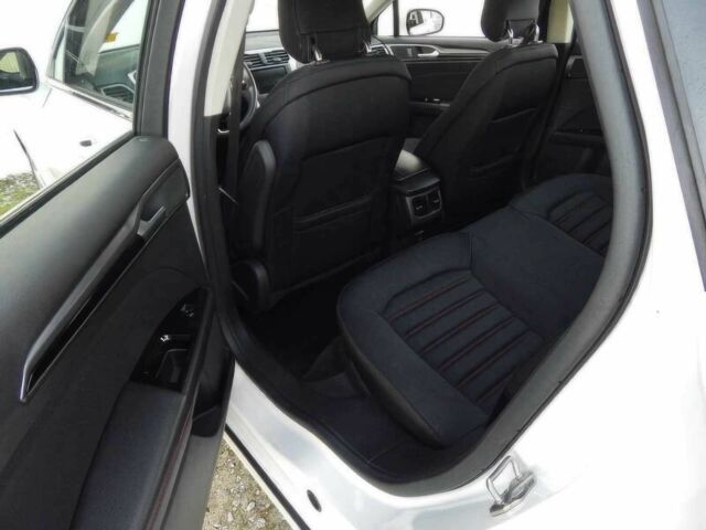 Серый Форд Фьюжн, объемом двигателя 2 л и пробегом 84 тыс. км за 18900 $, фото 10 на Automoto.ua