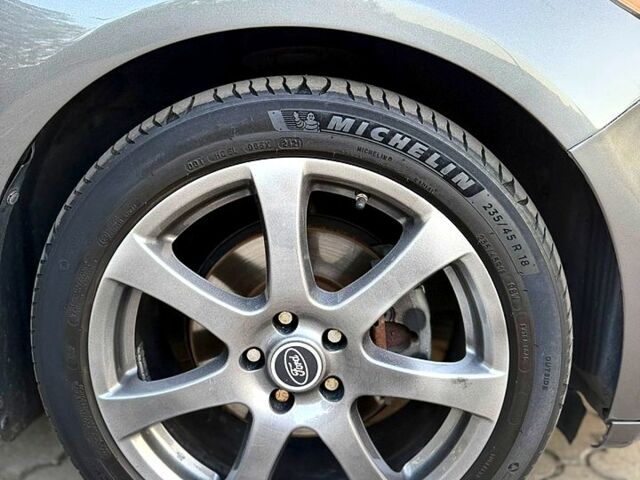 Серый Форд Фьюжн, объемом двигателя 2 л и пробегом 175 тыс. км за 11000 $, фото 5 на Automoto.ua