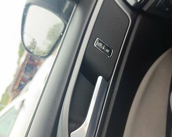 Форд Фьюжн 2014 в Ивано-Франковске на Automoto.ua Серый Форд Фьюжн, объемом двигателя 2.5 л и пробегом 220 тыс. км за 7650 $, фото 17 на Automoto.ua