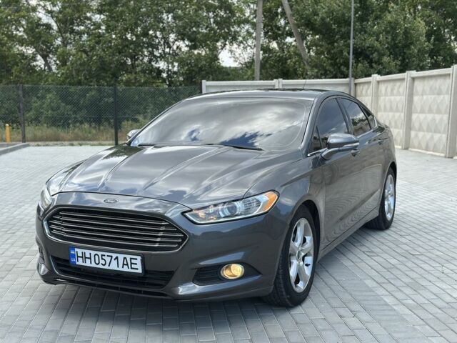 Серый Форд Фьюжн, объемом двигателя 2 л и пробегом 160 тыс. км за 8450 $, фото 2 на Automoto.ua