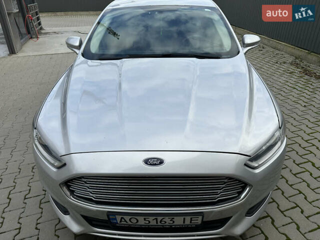Серый Форд Фьюжн, объемом двигателя 2.5 л и пробегом 227 тыс. км за 8800 $, фото 14 на Automoto.ua
