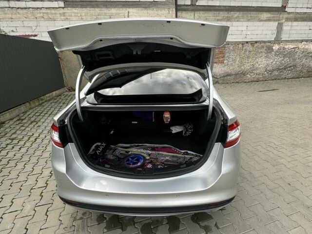 Сірий Форд Фьюжен, об'ємом двигуна 2.5 л та пробігом 227 тис. км за 8800 $, фото 19 на Automoto.ua