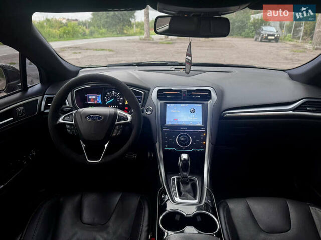 Форд Фьюжн 2014 в Виннице на Automoto.ua Серый Форд Фьюжн, объемом двигателя 2 л и пробегом 228 тыс. км за 12700 $, фото 47 на Automoto.ua