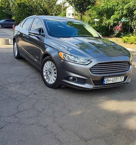 Серый Форд Фьюжн, объемом двигателя 2 л и пробегом 197 тыс. км за 12500 $, фото 14 на Automoto.ua