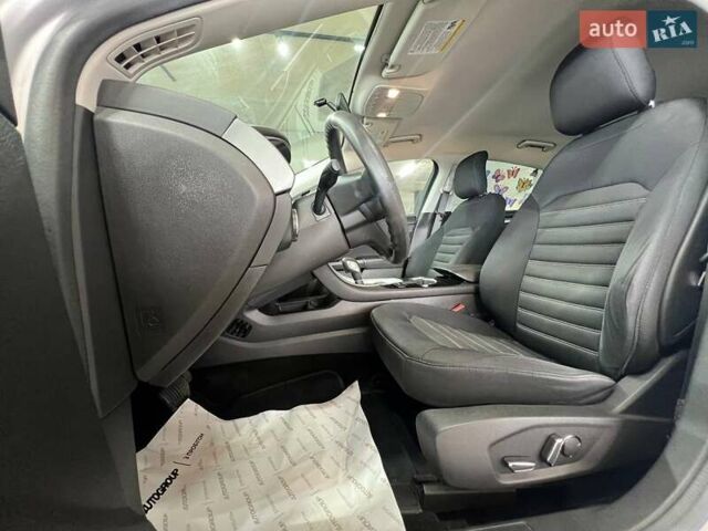 Форд Фьюжн 2014 в Одессе на Automoto.ua Серый Форд Фьюжн, объемом двигателя 1.5 л и пробегом 216 тыс. км за 9299 $, фото 23 на Automoto.ua
