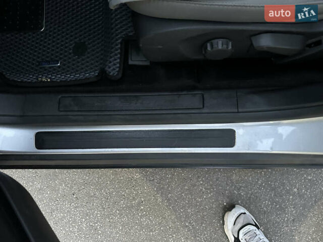 Серый Форд Фьюжн, объемом двигателя 2.49 л и пробегом 170 тыс. км за 10800 $, фото 27 на Automoto.ua