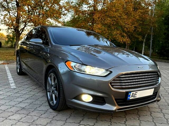 Серый Форд Фьюжн, объемом двигателя 2 л и пробегом 175 тыс. км за 11000 $, фото 7 на Automoto.ua