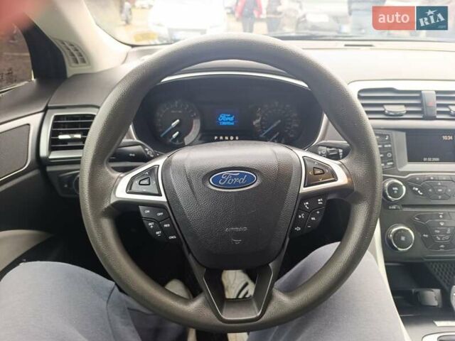 Форд Фьюжн 2014 в Ивано-Франковске на Automoto.ua Серый Форд Фьюжн, объемом двигателя 2.5 л и пробегом 220 тыс. км за 7650 $, фото 6 на Automoto.ua