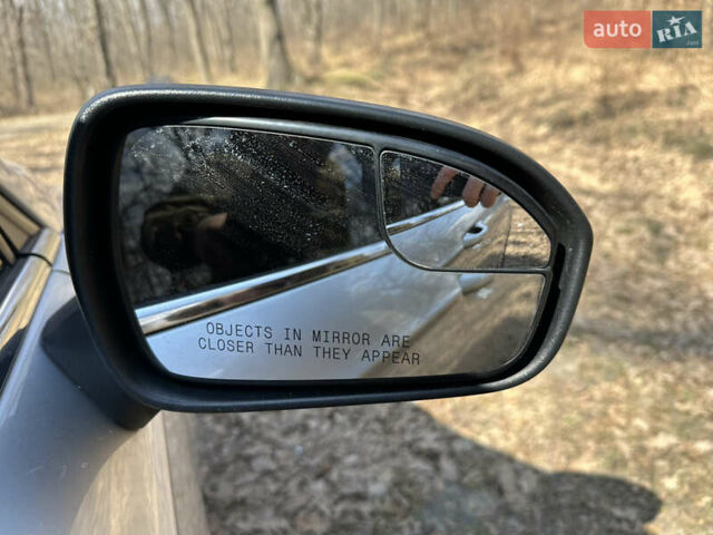 Серый Форд Фьюжн, объемом двигателя 2.49 л и пробегом 170 тыс. км за 10800 $, фото 10 на Automoto.ua