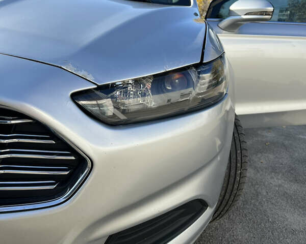 Серый Форд Фьюжн, объемом двигателя 2.5 л и пробегом 275 тыс. км за 9000 $, фото 23 на Automoto.ua