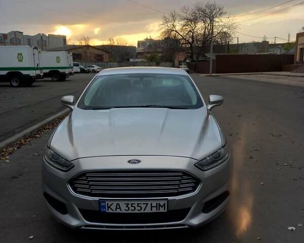 Сірий Форд Фьюжен, об'ємом двигуна 1.5 л та пробігом 211 тис. км за 8000 $, фото 23 на Automoto.ua