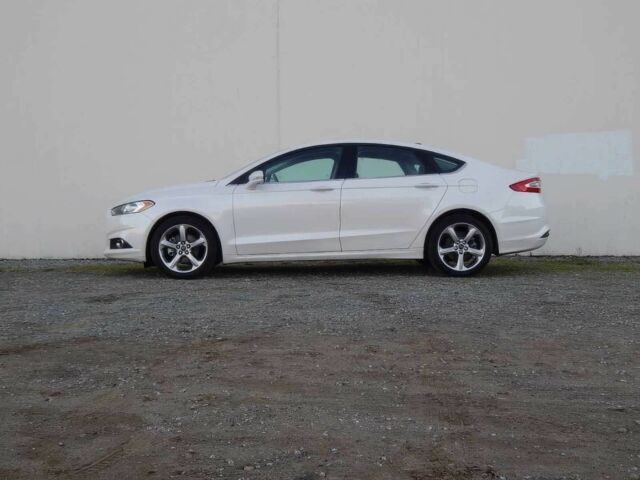 Серый Форд Фьюжн, объемом двигателя 2 л и пробегом 84 тыс. км за 18900 $, фото 3 на Automoto.ua